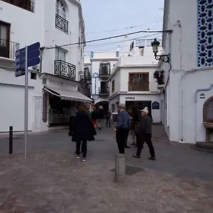Calle Antonio Millon Apartment Nerja