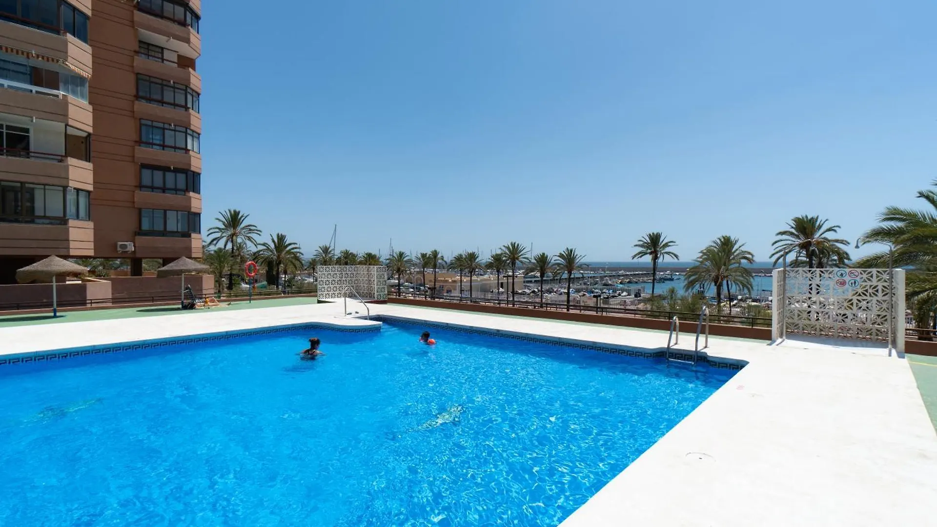 Sur Suites Palmeras 3 Fuengirola Appartement